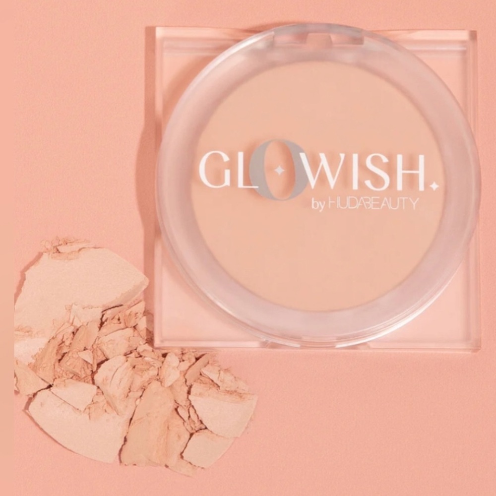 🆕 HUDA BEAUTY Glowish Lightweight Blurring Pressed Powder 01 Fair 10gr BNIB